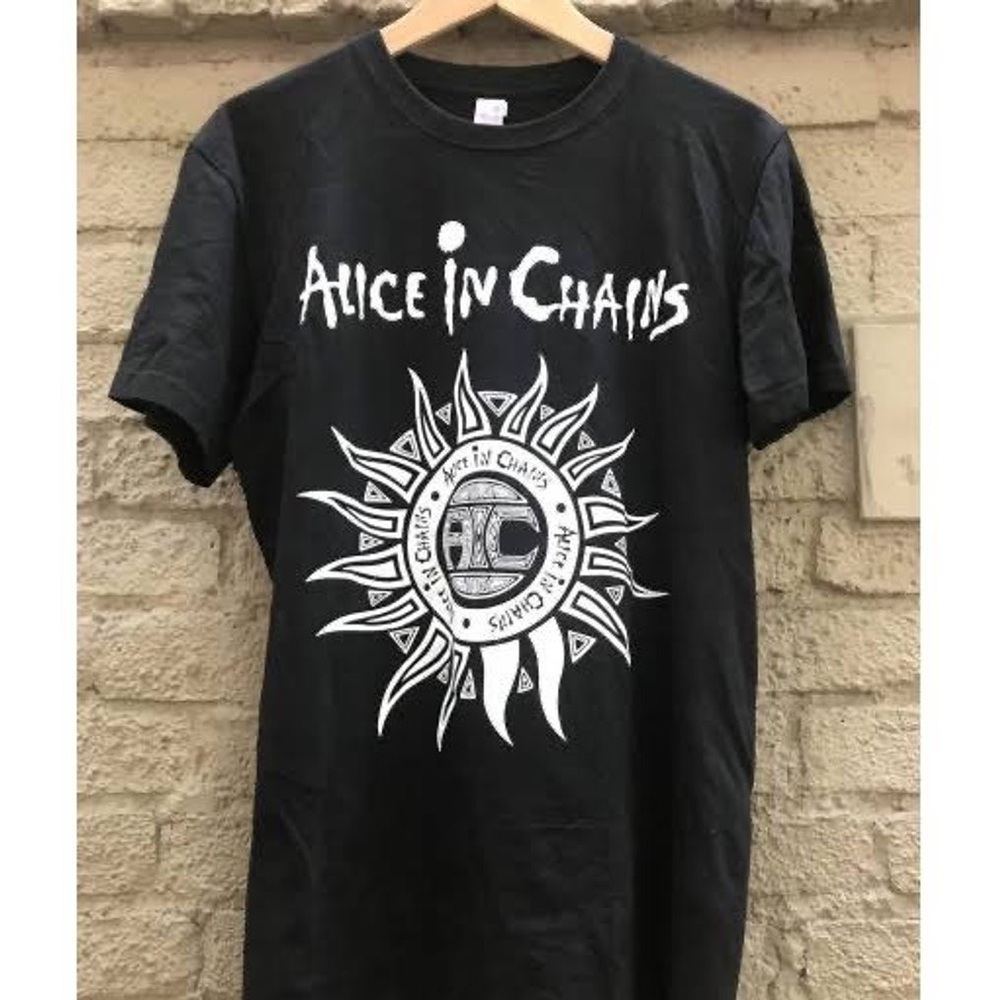 Alice In Chains Black Graphic t-shirt